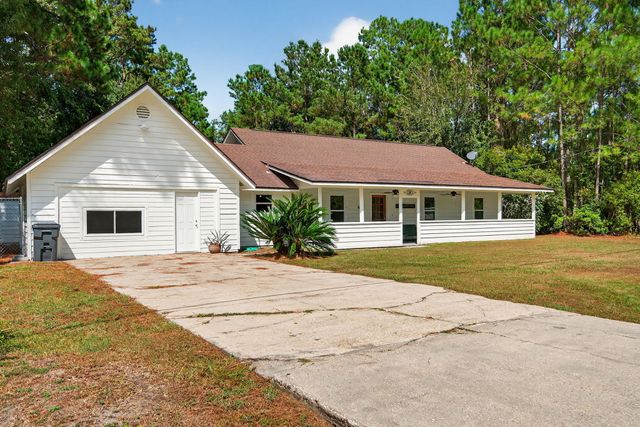 178 Mallet Bayou Road, Freeport, FL 32439