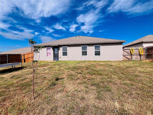 1208 Granite Lane, Noble, OK 73068