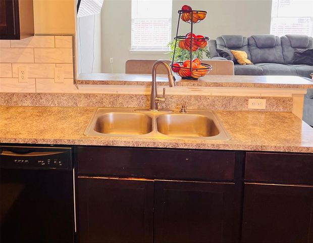 1208 Granite Lane, Noble, OK 73068