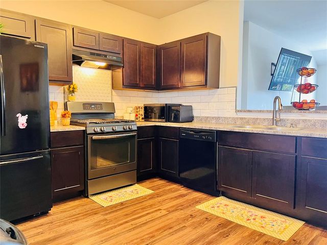 1208 Granite Lane, Noble, OK 73068