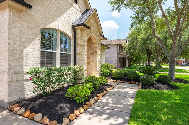 5307 Blue Cypress Lane, League City, TX 77573