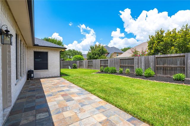 5307 Blue Cypress Lane, League City, TX 77573