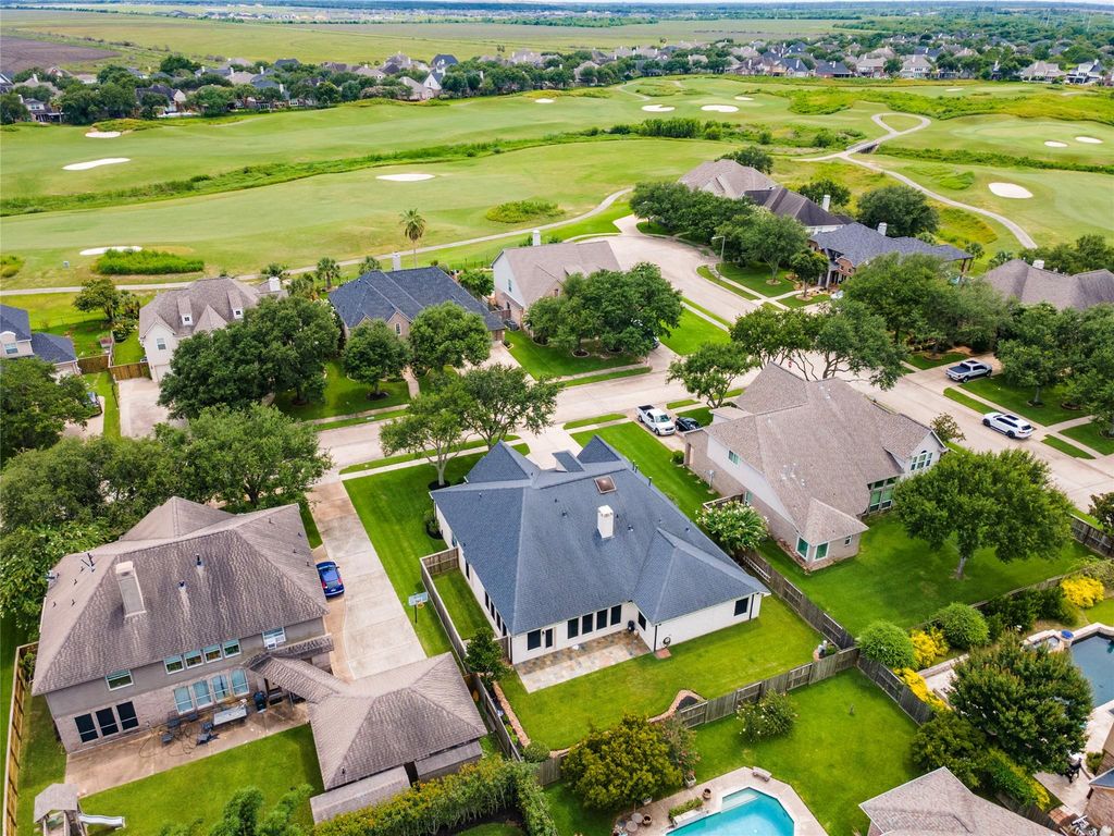 5307 Blue Cypress Lane, League City, TX 77573