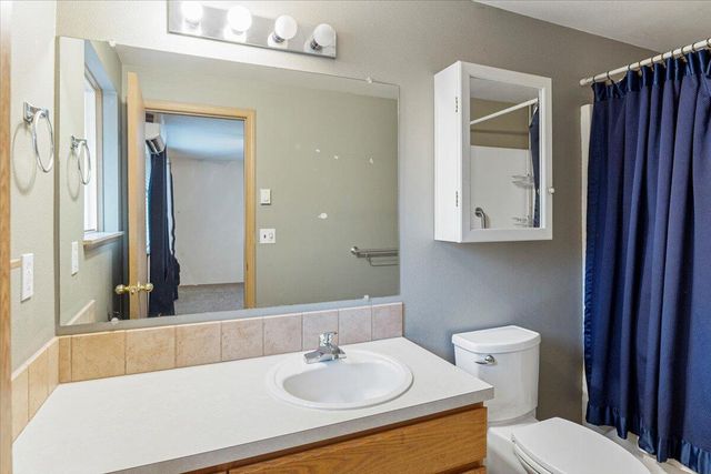 53001 Loop Drive, La Pine, OR 97739