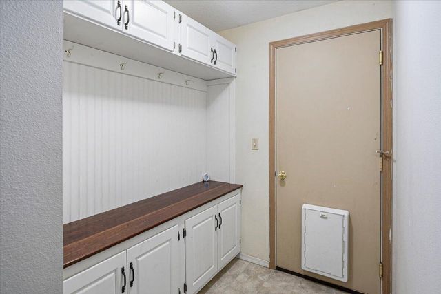 53001 Loop Drive, La Pine, OR 97739