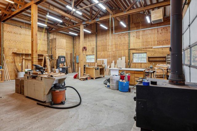 53001 Loop Drive, La Pine, OR 97739