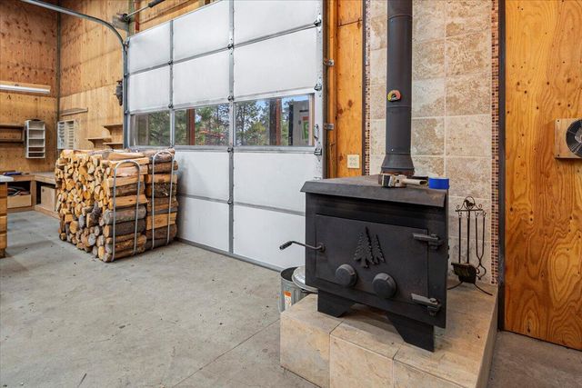 53001 Loop Drive, La Pine, OR 97739