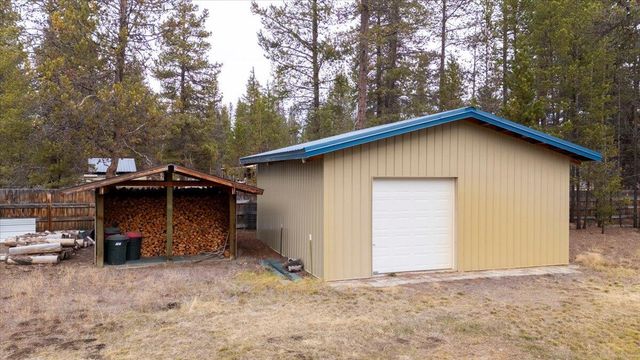 53001 Loop Drive, La Pine, OR 97739