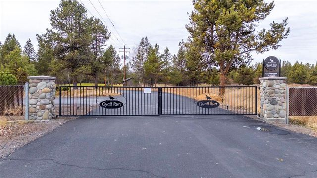 53001 Loop Drive, La Pine, OR 97739