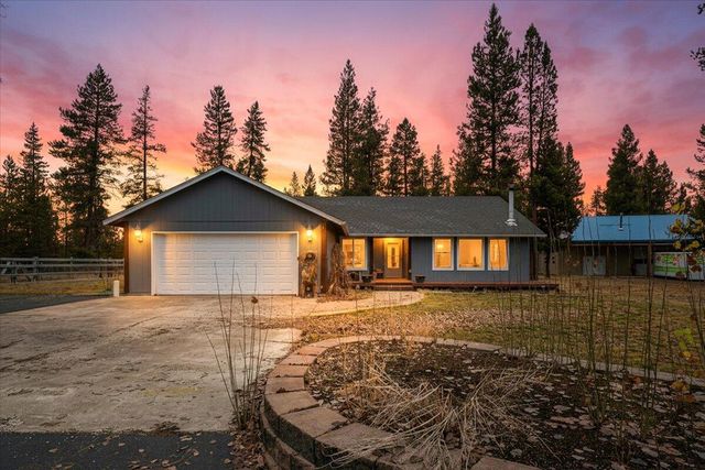 53001 Loop Drive, La Pine, OR 97739