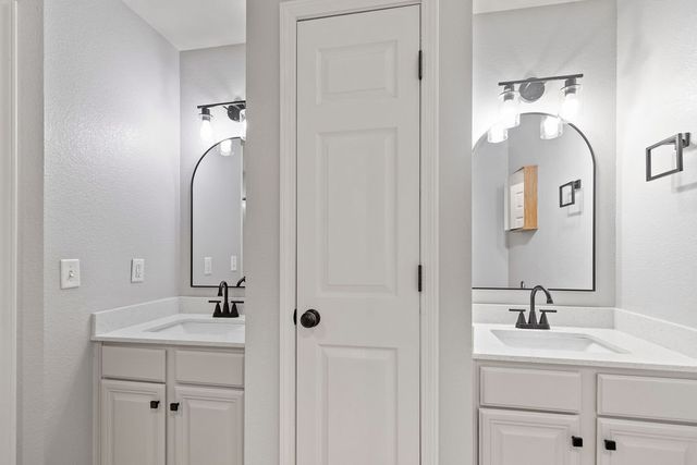 2302 SW 15th Street, Bentonville, AR 72712