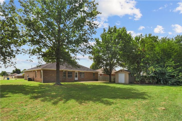 2302 SW 15th Street, Bentonville, AR 72712
