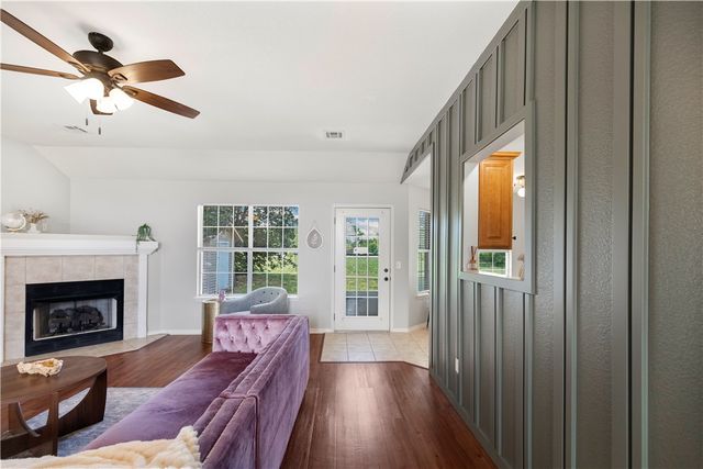 2302 SW 15th Street, Bentonville, AR 72712