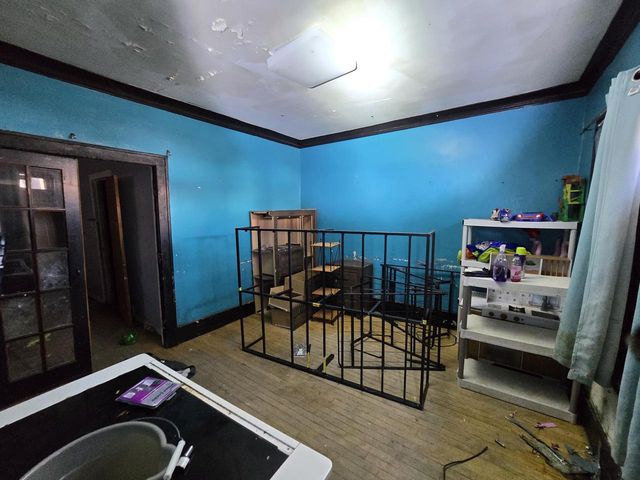 1537 S 9th STREET, Milwaukee, WI 53204