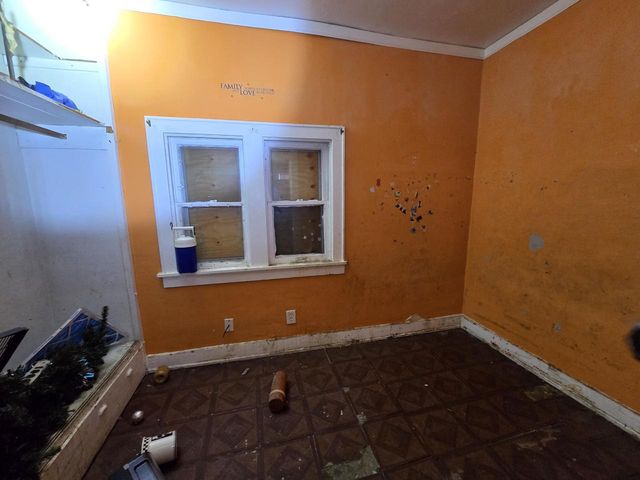 1537 S 9th STREET, Milwaukee, WI 53204