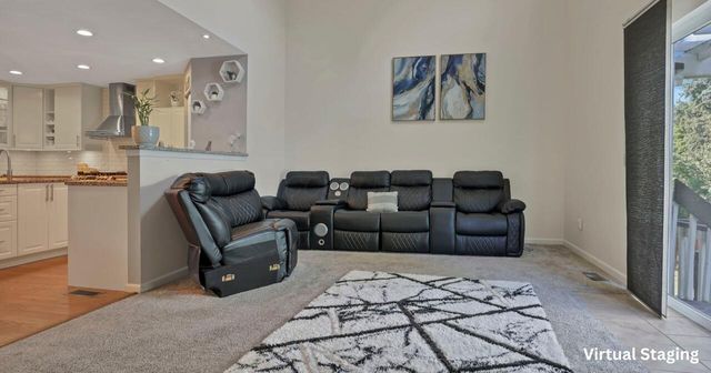 49 Knights Bridge Drive W, Pickerington, OH 43147