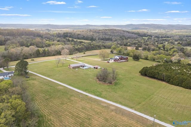 43 Boning Road, Fayetteville, TN 37334