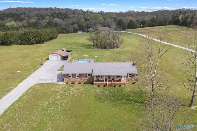 43 Boning Road, Fayetteville, TN 37334