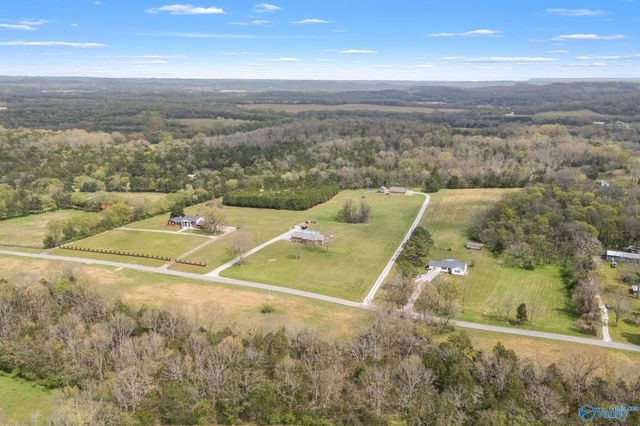 43 Boning Road, Fayetteville, TN 37334