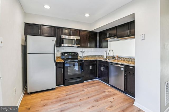 16 JACK PINE PL, Nottingham, MD 21236