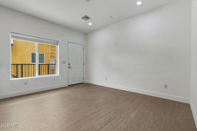 622 N 9TH Avenue 303, Phoenix, AZ 85007
