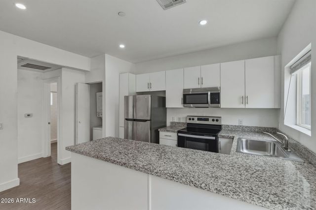 622 N 9TH Avenue 303, Phoenix, AZ 85007