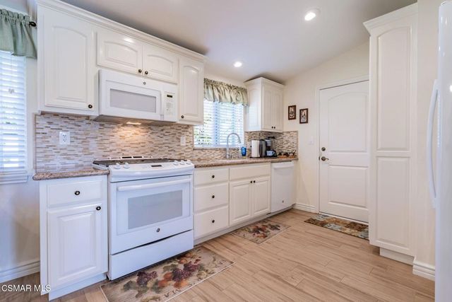 118 Lear Circle, Thousand Oaks, CA 91360