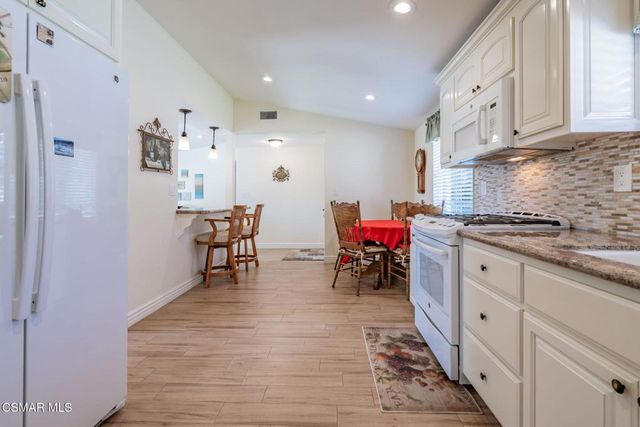 118 Lear Circle, Thousand Oaks, CA 91360
