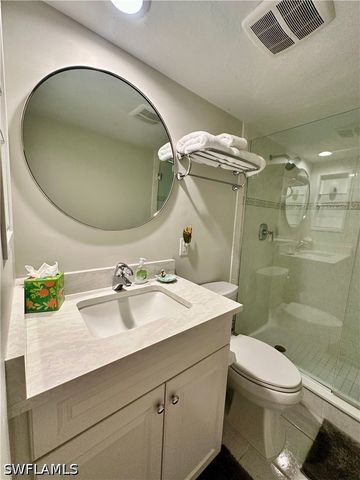 10951 GULFSHORE DR 1405, Naples, FL 34108