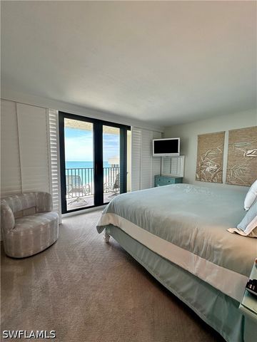 10951 GULFSHORE DR 1405, Naples, FL 34108
