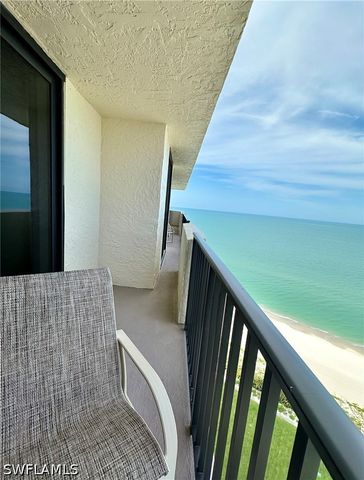 10951 GULFSHORE DR 1405, Naples, FL 34108