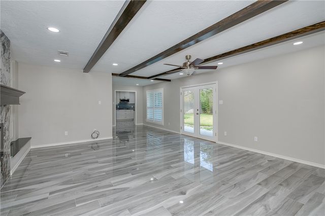 1203 Guadalupe Drive, College Station, TX 77840