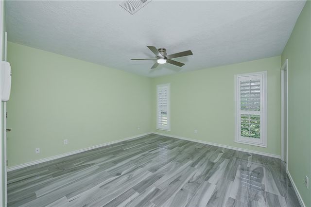 1203 Guadalupe Drive, College Station, TX 77840