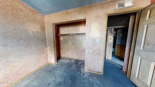 1347 S CACTUS Road, Apache Junction, AZ 85119