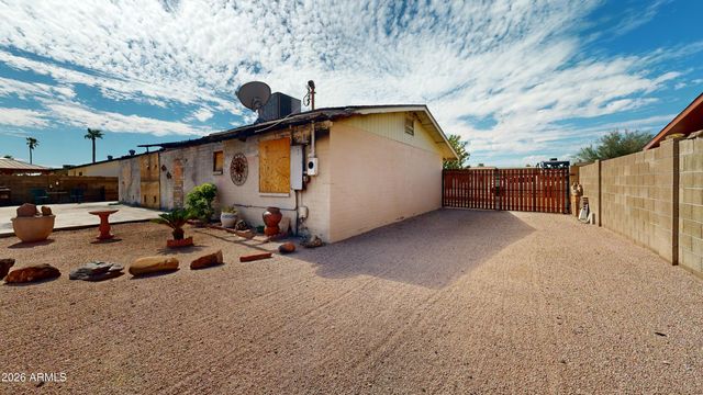 1347 S CACTUS Road, Apache Junction, AZ 85119
