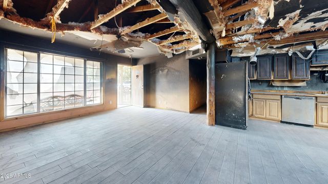 1347 S CACTUS Road, Apache Junction, AZ 85119