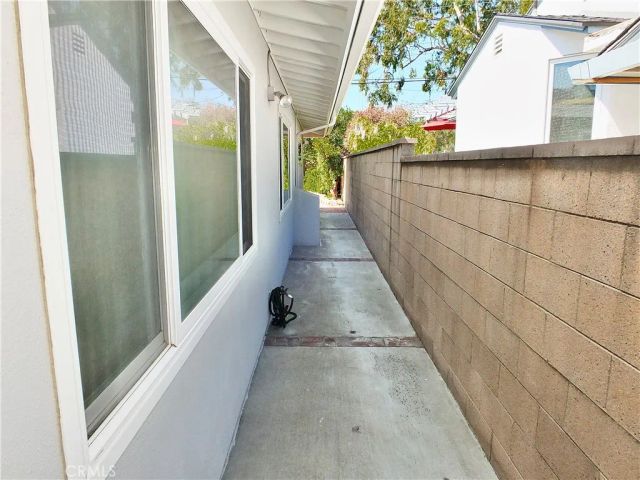 401 Daroca, Long Beach, CA 90803