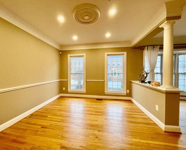 1030 GRAND OAK WAY, Rockville, MD 20852