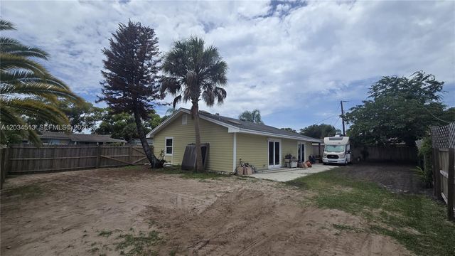 2845 Oak Lea Drive, Daytona Beach, FL 32119