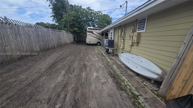2845 Oak Lea Drive, Daytona Beach, FL 32119