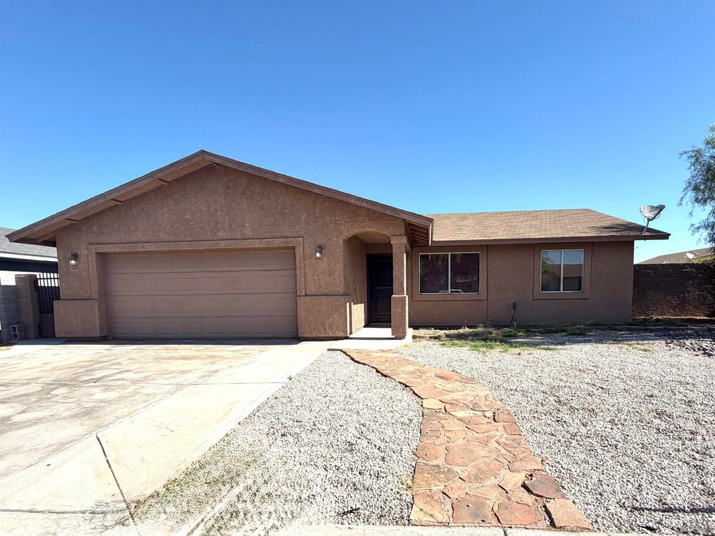 4584 W 18 Pl, Yuma, AZ 85364