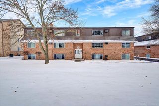 1617 S Riverside Ave C-18 #4 Avenue, St Clair, MI 48079