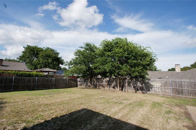 1047 Quail Run, Duncanville, TX 75116