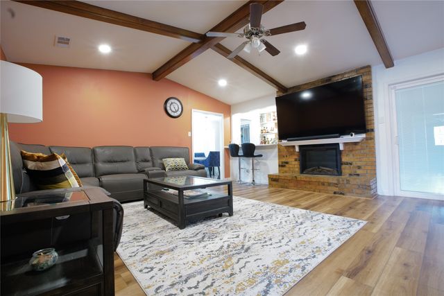 1047 Quail Run, Duncanville, TX 75116