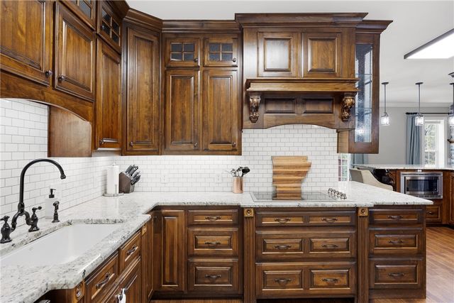 1088 Pine Twist Road, Russellville, AR 72802