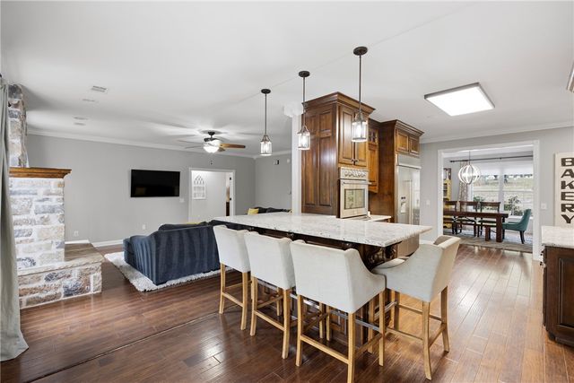 1088 Pine Twist Road, Russellville, AR 72802