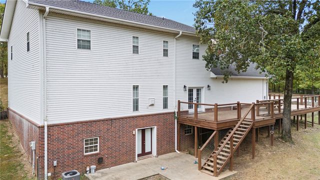 1088 Pine Twist Road, Russellville, AR 72802