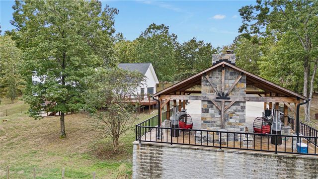 1088 Pine Twist Road, Russellville, AR 72802