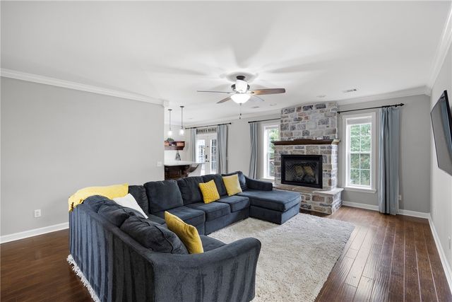 1088 Pine Twist Road, Russellville, AR 72802