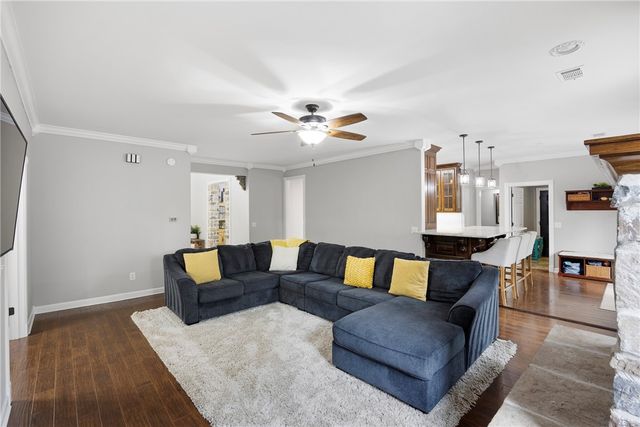 1088 Pine Twist Road, Russellville, AR 72802